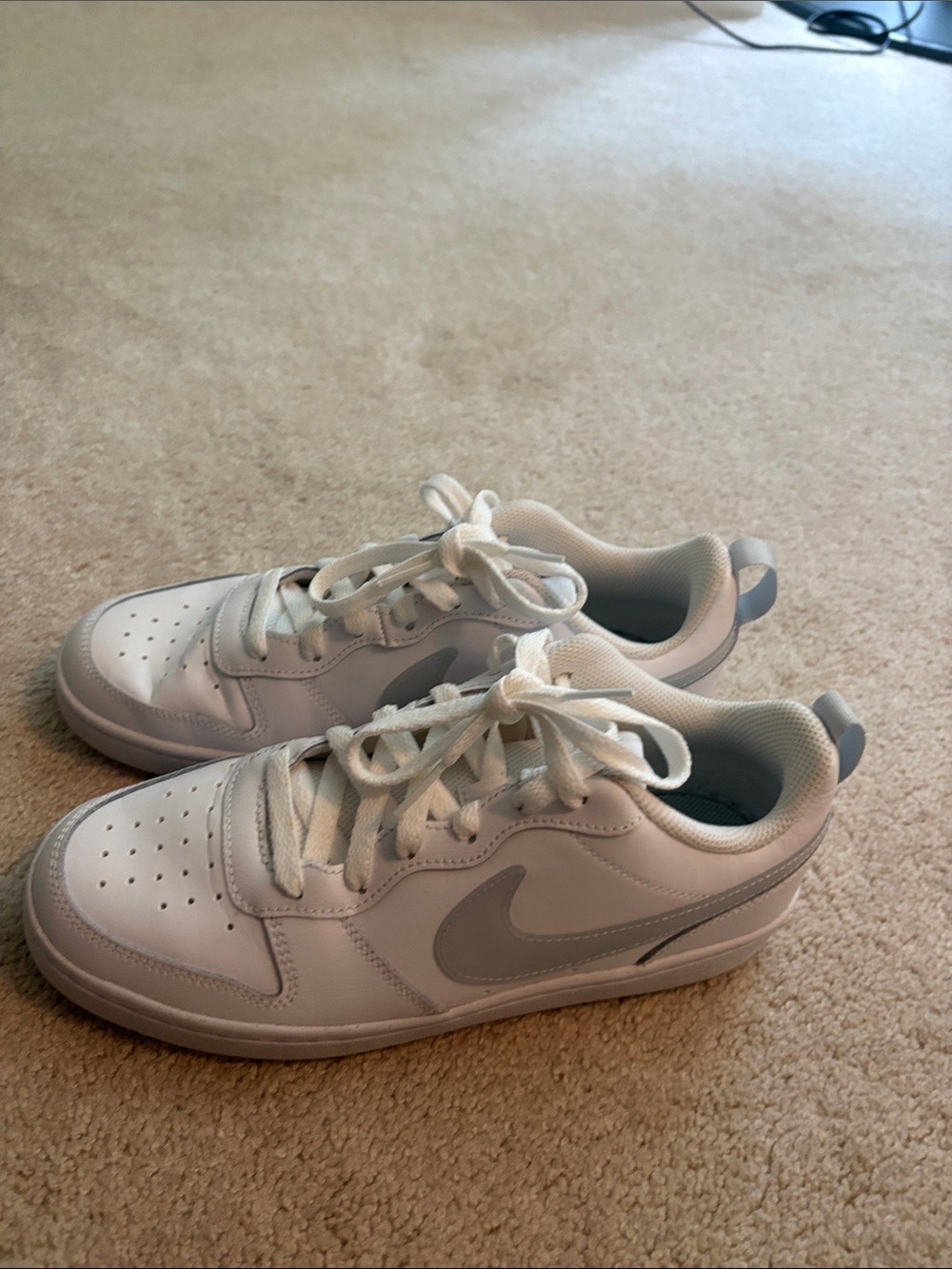 Nike White and Light Gray/green Athletic Sneakers